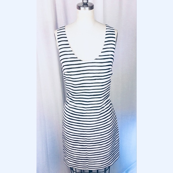 J. Crew Dresses & Skirts - Beautiful J.crew Striped dress🥰